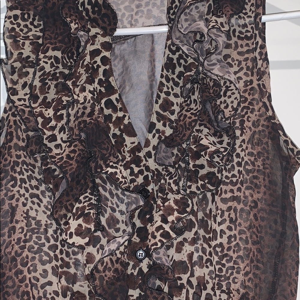 Leopard Ruffle Top - Picture 2 of 2